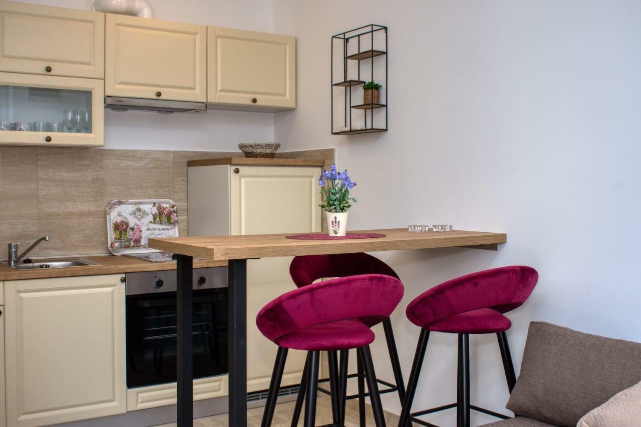 Apartman Ante Sukošan Buitenkant foto