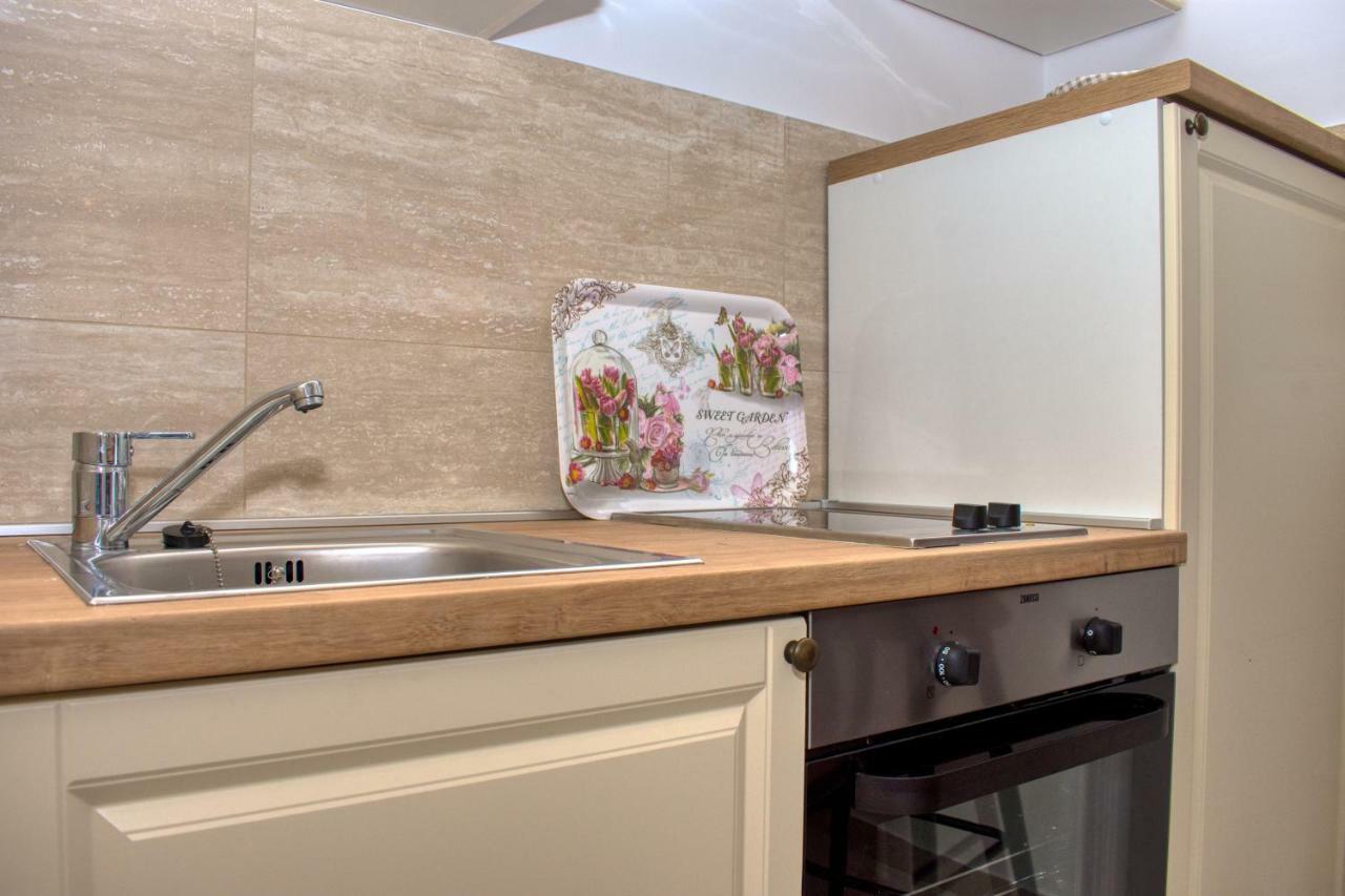 Apartman Ante Sukošan Buitenkant foto