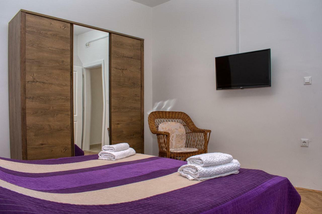 Apartman Ante Sukošan Buitenkant foto